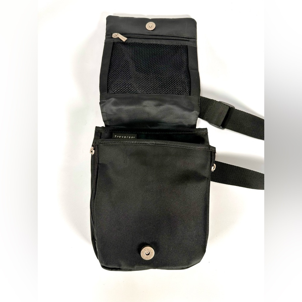 Travelon Anti-Theft Crossbody Bag (Unisex) - Picture 6 of 9